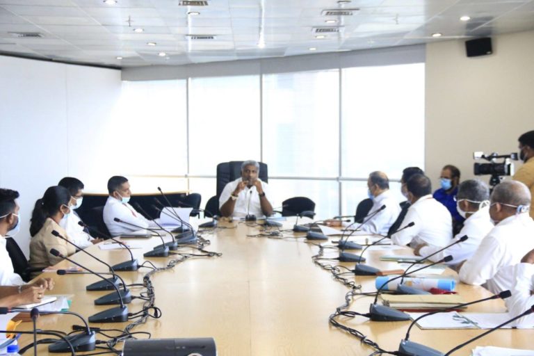 කර්මාන්තශාලා 92% ක් නිෂ්පාදන අරඹයි