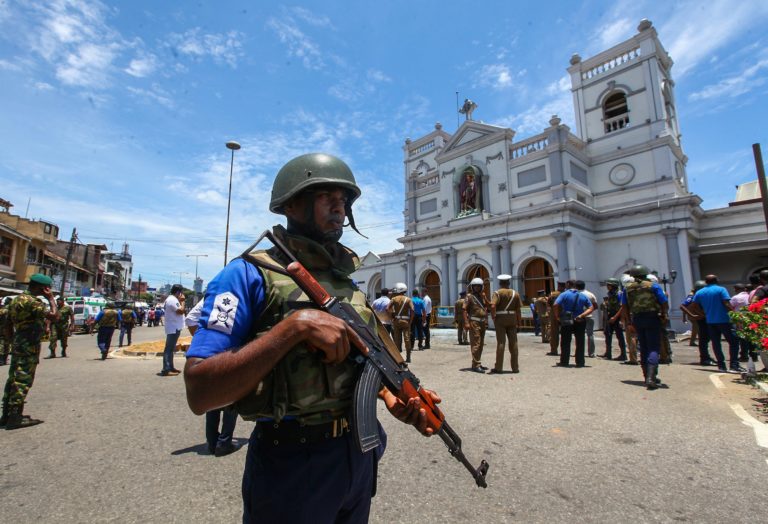 පාස්කු ප්‍රහායට අල්ලන්හිටි යකඩ මුදලාලි නිදහස් කරයි