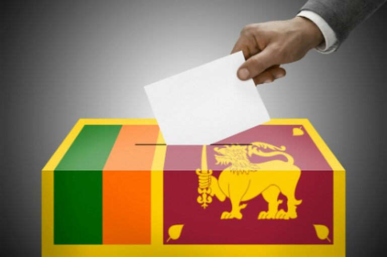 ශ්‍රවණාබාධිත ඡන්දදායකයන් වෙනුවෙන් මැතිවරණ නිලධාරීන්ට සංඥා භාෂාව