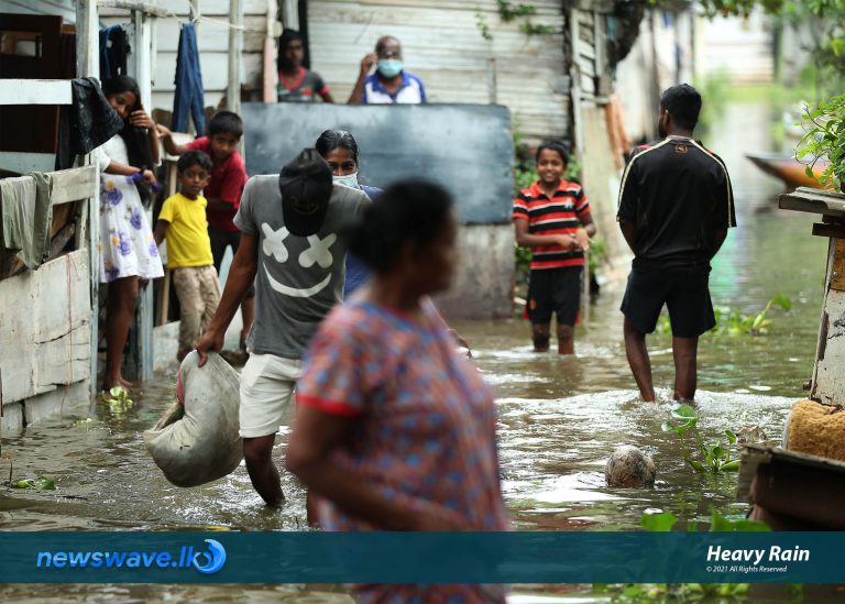 රාජගිරියට වර්ෂාවෙන් දැඩි පීඩා