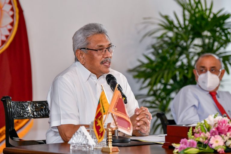 ශ්‍රී ලංකාව තුළ පරිවර්ථනීය වෙනසකට එක්වන්නැයි ජගත් ව්‍යාපාරිකයන්ගෙන් ජනපති ඉල්ලයි