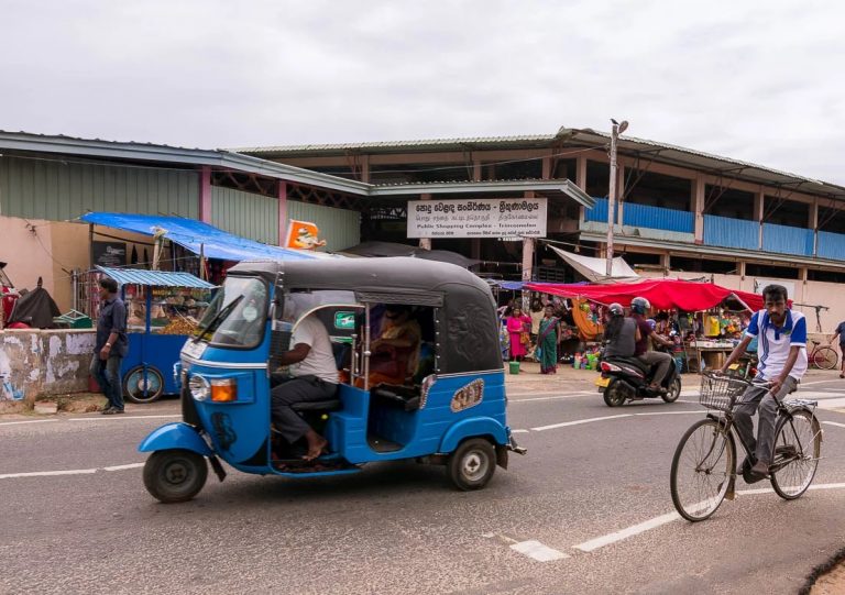 ත්‍රිකුණාමලයේ ගම් 6ක් ලොක්ඩවුන්