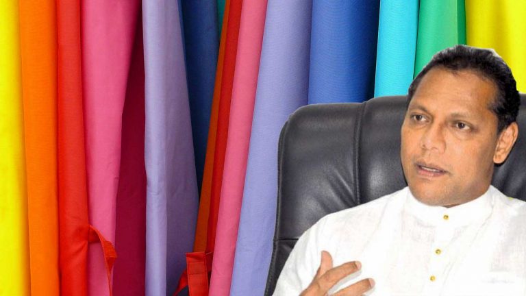 ලංකාවට රෙදි ගෙන්වීම නතර කර නැහැ – අමාත්ය දයාසිරි ජයසේකර ලංකාවට රෙදි ගෙන්වීම නතර කර නැහැ – අමාත්ය දයාසිරි ජයසේකර