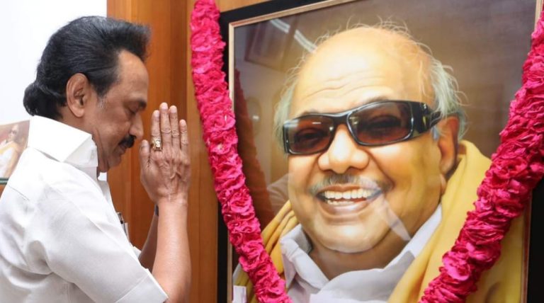 කරුණානිධිගේ පුත් ස්ටාලින් තමිල්නාඩු මහපුටුවට