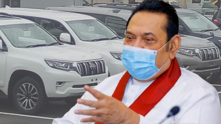 සීමිත වාහන සංඛ්‍යාවක් හෝ ආනයනය කැබිනට්ටුවෙන්  අත්හිටුවයි