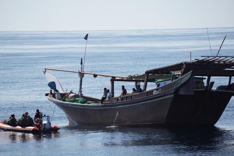 කොරෝනාවට බියෙන් ඉන්දියාවෙන් පැන්න තවත් පිරිසක් කොටුවේ