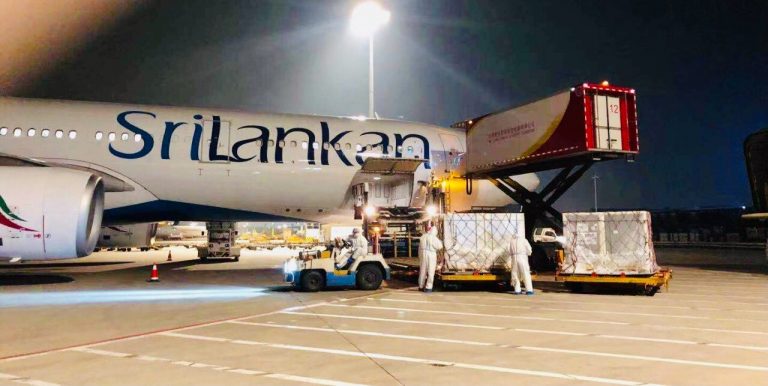 සිනොෆාම් එන්නත් මාත්රා තවත් ලක්ෂ 2-4ක් මේ මාසය තුළදී ලංකාවට සිනොෆාම් එන්නත් මාත්රා තවත් ලක්ෂ 2-4ක් මේ මාසය තුළදී ලංකාවට