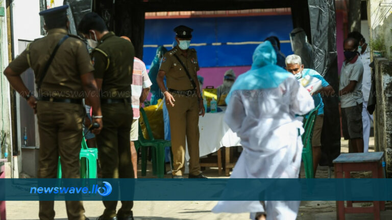 ඩෙල්ටා ප්‍රභේදය හමුවී සීල් තැබූ දෙමටගොඩ ආරාමයට එන්නත්
