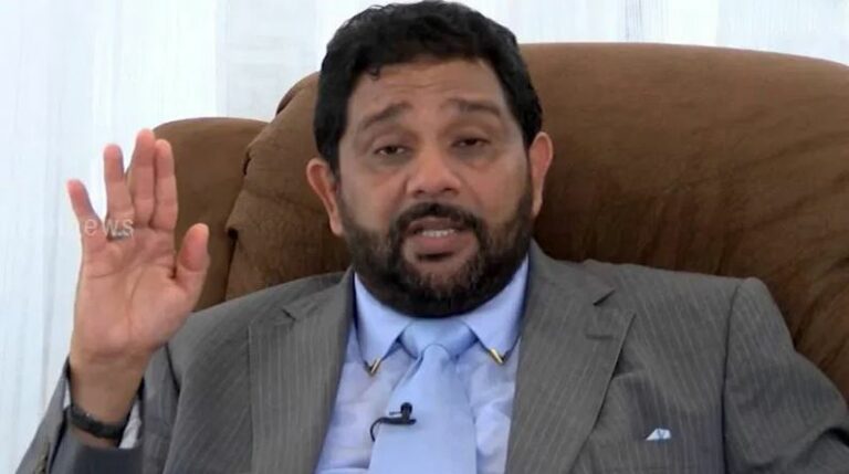 අසාද් සාලිත් මිලියන 85ක් තිලිණිට දීලා අසාද් සාලිත් මිලියන 85ක් තිලිණිට දීලා