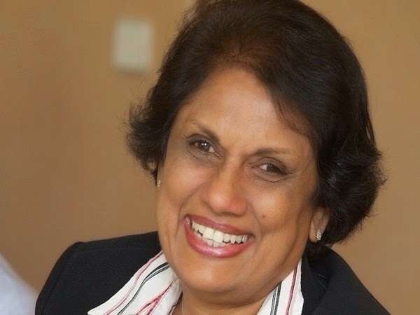 චන්ද්රිකා ඒ කාලේ නටපු නැටුම් චන්ද්රිකා ඒ කාලේ නටපු නැටුම්