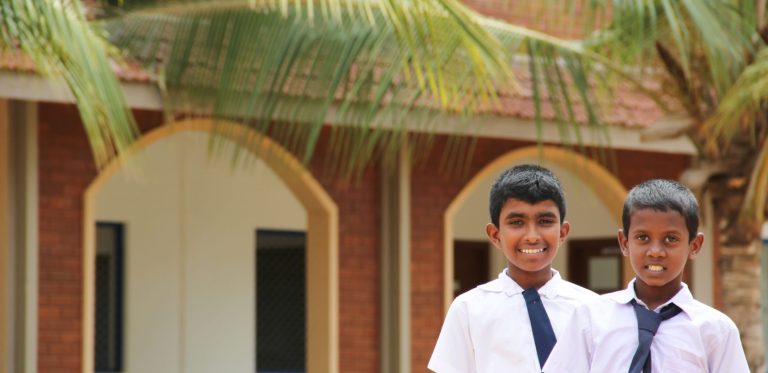 සියයේ සීමාව 500 කළොත් 77%ක් පාසල් ඇරේ