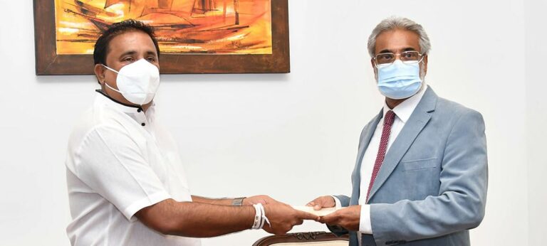 හිටපු හාබර් මාස්ටර්වරයෙක් වරාය අධිකාරියේ සභාපති පුටුවට