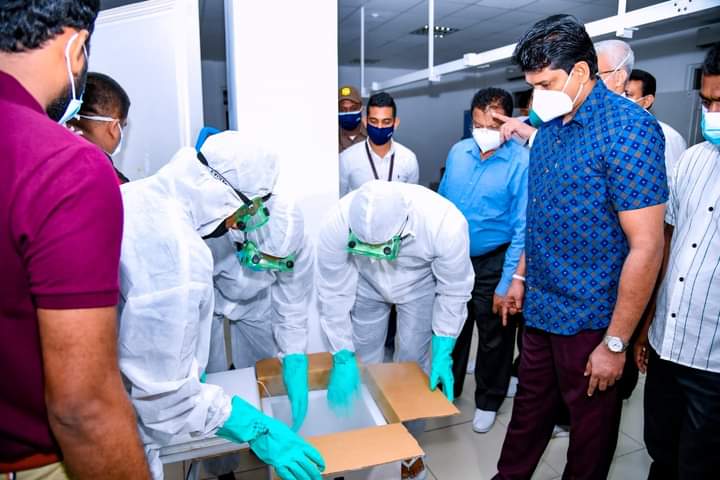 ඇස්ට්රාසෙනෙකා ගත් අයට දෙවන මාත්රාව වෙනුවෙන් ෆයිසර් සූදානම් ඇස්ට්රාසෙනෙකා ගත් අයට දෙවන මාත්රාව වෙනුවෙන් ෆයිසර් සූදානම්