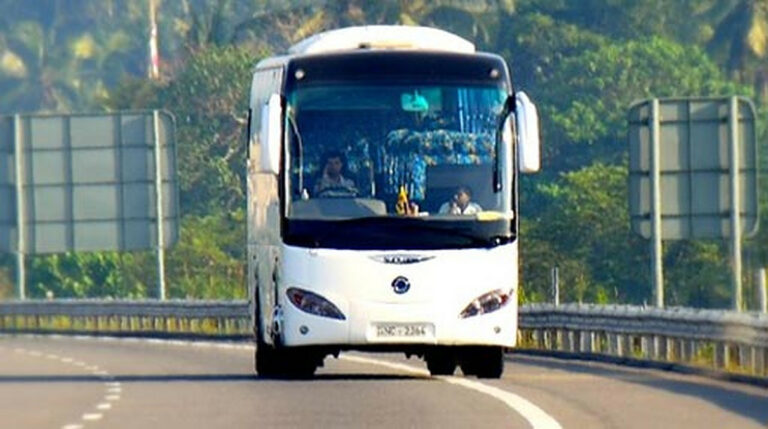 සඳුදා සිට පොදු ප්රවාහන සේවා යථා තත්ත්වයට සඳුදා සිට පොදු ප්රවාහන සේවා යථා තත්ත්වයට