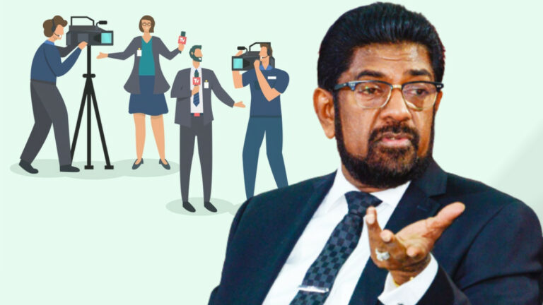 මාධ්ය නිදහසයි නීතියයි පටලවා ගන්න එපා – ජනමාධ්ය ඇමති මාධ්ය නිදහසයි නීතියයි පටලවා ගන්න එපා – ජනමාධ්ය ඇමති