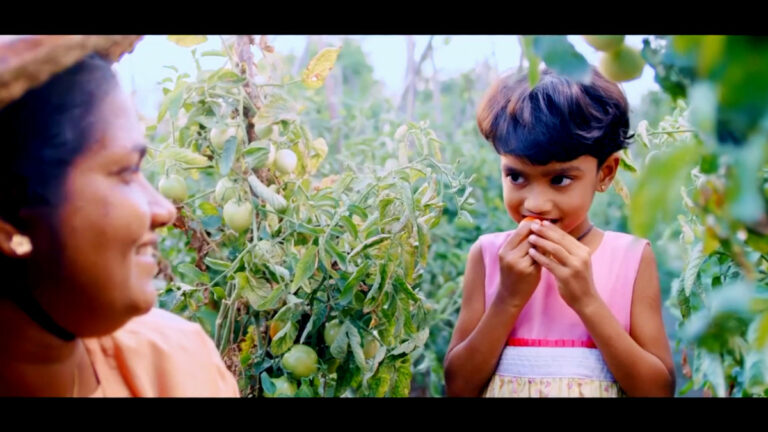 මිහිකත සරු කරන්න.. සරු හිත් වපුරවන්න.. මිහිකත සරු කරන්න.. සරු හිත් වපුරවන්න..