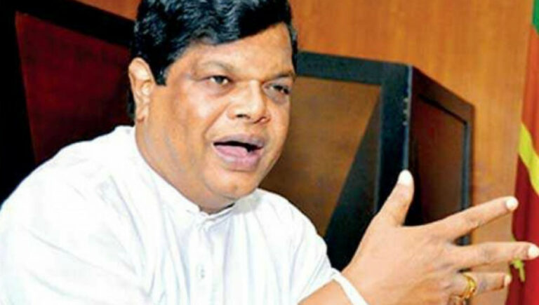 ඇමති බන්දුල ගුණවර්ධනටත් කොවිඩ් ඇමති බන්දුල ගුණවර්ධනටත් කොවිඩ්
