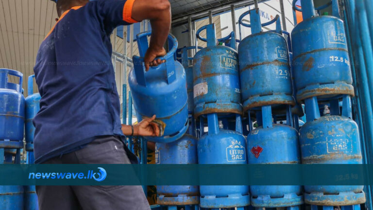 ණයවර ලිපි ගැටළුව විසදේ – ගෑස් බෙදන්ට ලිට්‍රෝ පටන් ගනී