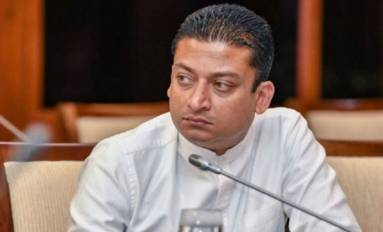 රට ඇරියත් සති 2ක් කෝච්චි නෑ රට ඇරියත් සති 2ක් කෝච්චි නෑ