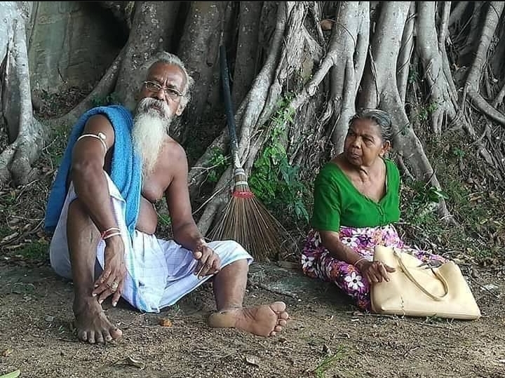 ආදිවාසී නායකයාගේ බිරිඳ කොවිඩ්වලින් මියයයි ආදිවාසී නායකයාගේ බිරිඳ කොවිඩ්වලින් මියයයි