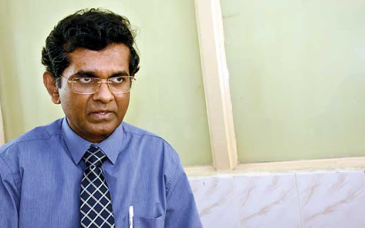 කොවිඩ් සායනික කමිටුවෙන් විශේෂඥ වෛද්‍යවරයකු ඉවත් වූ හේතුව