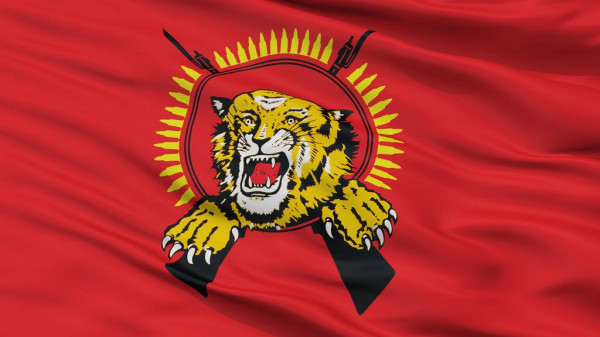 රෝහල් වැසිකිලි බෝම්බයට හිටපු කොටියෙකුත් ගෑවේ රෝහල් වැසිකිලි බෝම්බයට හිටපු කොටියෙකුත් ගෑවේ