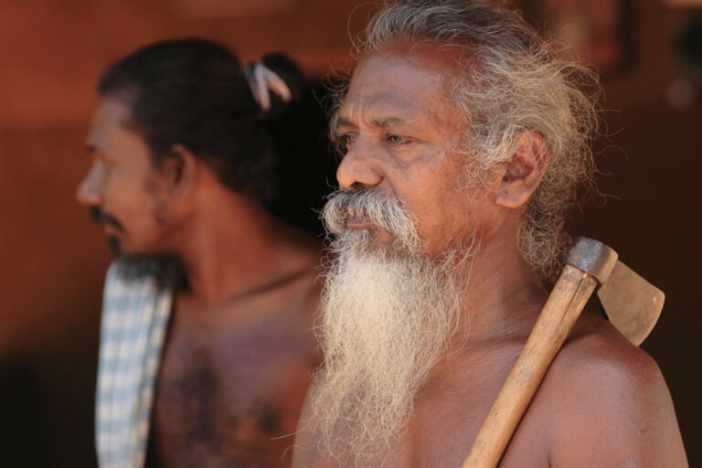 එක රටක් එක නීතියක් වෙනුවෙන් වන්නිලා ඇත්තොත් ඉදිරියට එක රටක් එක නීතියක් වෙනුවෙන් වන්නිලා ඇත්තොත් ඉදිරියට