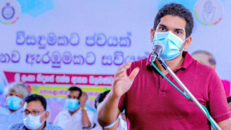 දහම් සිරිසේන පොලොන්නරුවෙන් දේශපාලනයට දහම් සිරිසේන පොලොන්නරුවෙන් දේශපාලනයට