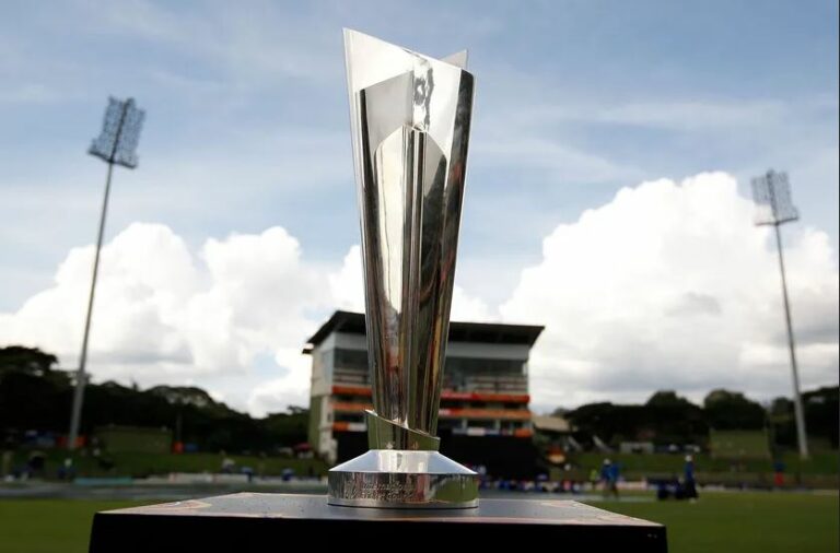 පිතිකරණයේ වෙනසක් එක්ක ශ්‍රී ලංකා පිළ ලෝක කුසලාන ගමන අද අරඹයි