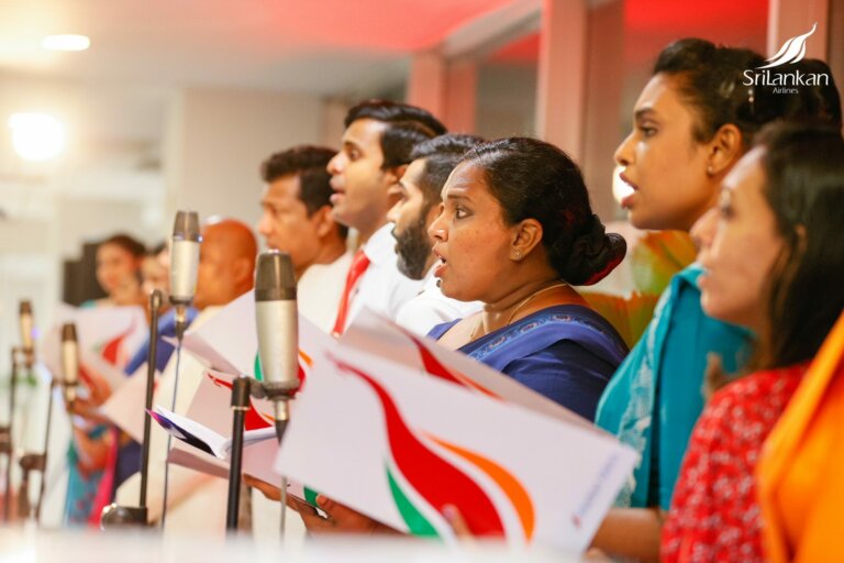 සංචාරකයින් පිළිගැනීමට ශ්‍රීලංකන් ගුවන් සේවයෙන් නත්තල් කැරොල් ගීත වැඩසටහනක්