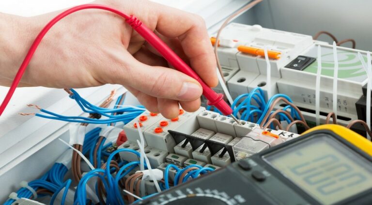 පැය 8 සේවයෙන් පසු බිඳ වැටීම් හදන්න එන්නෙ නෑ