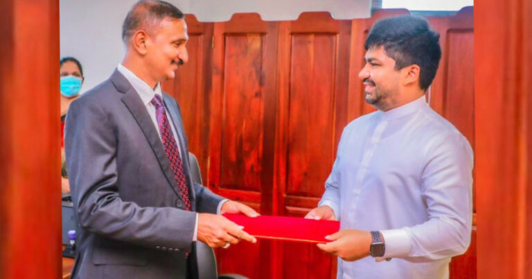 ජනක ශ්‍රී චන්ද්‍රගුප්ත ලේකම් ධුරයේ වැඩ අරඹයි