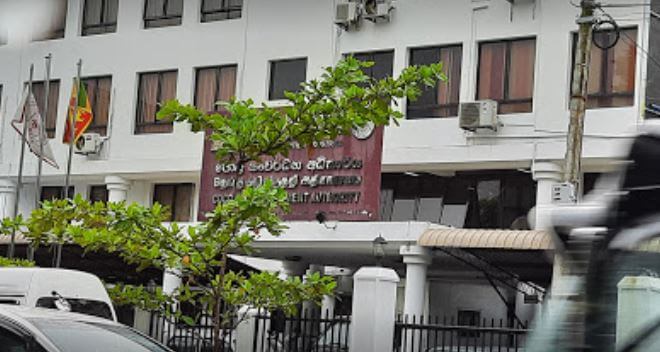 රාගම වෛද්ය පීඨ සිද්ධියට පොල් සංවර්ධන අධිකාරියේ සභාපතිට ඉවත් වෙන්නැයි දැනුම්දීමක් රාගම වෛද්ය පීඨ සිද්ධියට පොල් සංවර්ධන අධිකාරියේ සභාපතිට ඉවත් වෙන්නැයි දැනුම්දීමක්