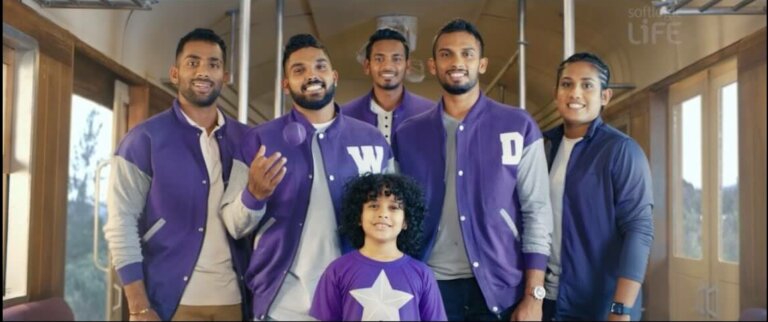 ක්‍රිකට් තරු සමඟ පෑයූ සොෆ්ට්ලොජික් ලයිෆ්