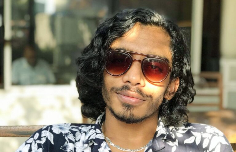 වැල්ලවත්ත වෙරළෙන් හමුවූ මළ සිරුරක් අතුරුදන් මාලදිවයින් සිසුවකුගේ වැල්ලවත්ත වෙරළෙන් හමුවූ මළ සිරුරක් අතුරුදන් මාලදිවයින් සිසුවකුගේ