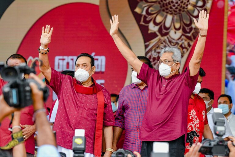 “පොහොර නැතිව හරි පොහොර එක්ක හරි ගොවි ජනතාවගේ ආදායම 100% කින් වැඩිකරනවා” “පොහොර නැතිව හරි පොහොර එක්ක හරි ගොවි ජනතාවගේ ආදායම 100% කින් වැඩිකරනවා”