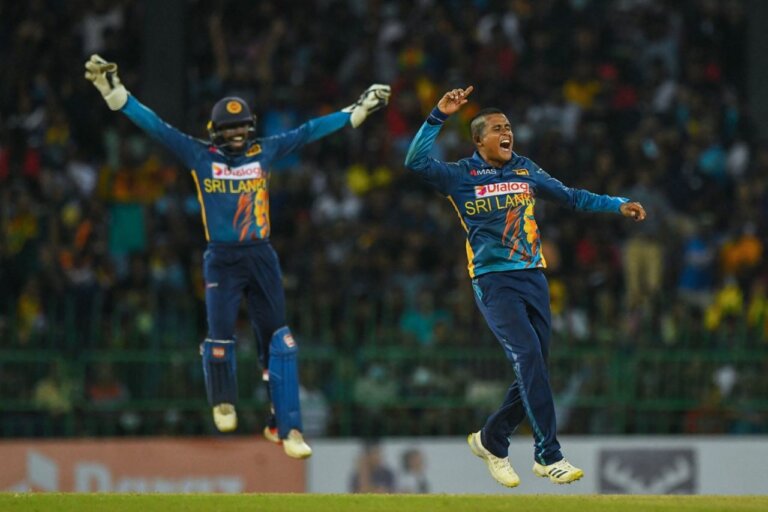 ඕස්ට්රේලියාවට එරෙහිව 30 වසරකට පසු ශ්රී ලංකාවට තරගාවලි ජයක් ඕස්ට්රේලියාවට එරෙහිව 30 වසරකට පසු ශ්රී ලංකාවට තරගාවලි ජයක්