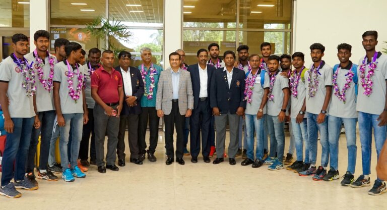 වසර 41ට පසු ඉන්දීය වොලිබෝල් කණ්ඩායමක් දිවයිනට