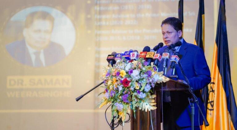 “රුසියාවට අලුත් අධ්‍යාපන ක්‍රමයක් හඳුන්වාදීමට ගෞරව සම්මාන ලබන මම අද නැගිටලා ඉන්නෙ මහින්දෙ නිසා”