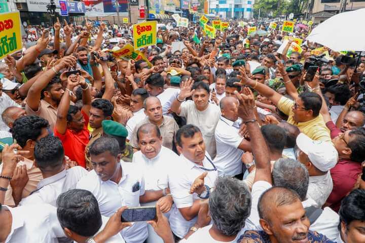 “රටම දුකින් මුදවන යුගය සැප්තැම්බර් 21 සිට උදාවනවා නියතයි”