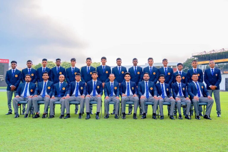 ශ්‍රී ලංකා 19 පහළ කණ්ඩායම එංගලන්තය බලා යති