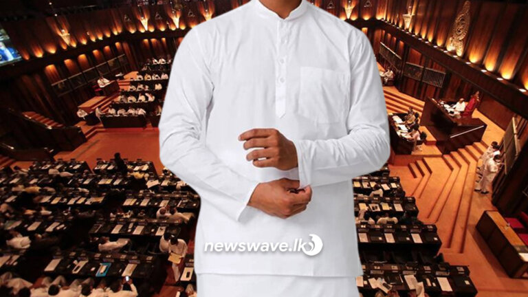 මන්ත්රීලා 10ක් දැනටත් විදෙස් පුරවැසියන්? මන්ත්රීලා 10ක් දැනටත් විදෙස් පුරවැසියන්?