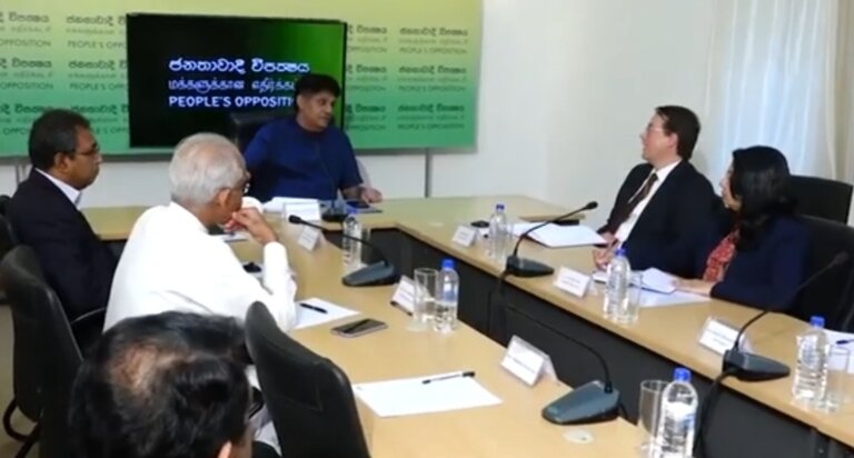 IMF නියෝග කියමින් ආණ්ඩුව ජනතාවට බදු පටවන හැටි විපක්ෂ නායකයා, නියෝජිතයින්ට කියයි
