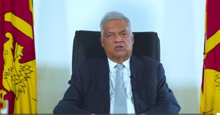 “අනුර ජනපතිතුමනි, ශ්‍රී ලංකාව නමැති ආදරණීය දරුවා මහත් සෙනෙහසින් ඔබට භාරදෙමි”