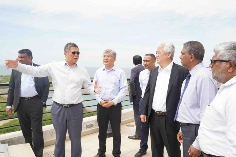 “හම්බන්තොට වරාය නැව් අලුත්වැඩියා කිරීමේ කදිම ස්ථානයක්” -ජොන්සන් ලියු “හම්බන්තොට වරාය නැව් අලුත්වැඩියා කිරීමේ කදිම ස්ථානයක්” -ජොන්සන් ලියු
