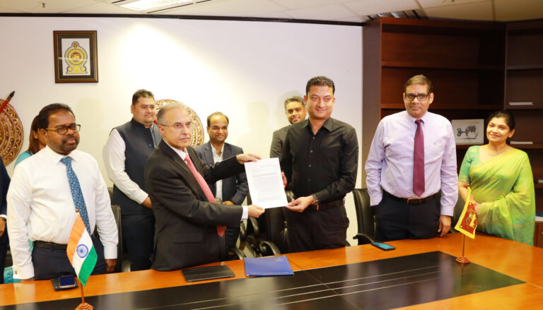 දෙවසරක් තුළ අදානිගේ විදුලිය මෙගාවොට් 350ක් ජාතික පද්ධතියට දෙවසරක් තුළ අදානිගේ විදුලිය මෙගාවොට් 350ක් ජාතික පද්ධතියට