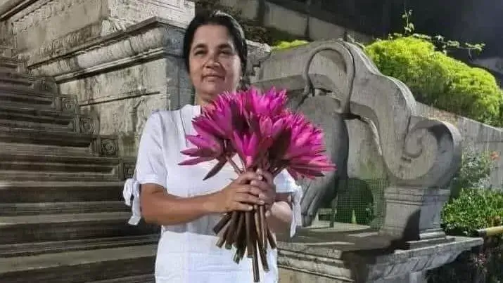 හමාස් ප්රහාරයට ලක්වූ අනුලාගේ දේහය ළඟදිම මෙරටට -වීසා නැති අයට අලුතින් වීසා හමාස් ප්රහාරයට ලක්වූ අනුලාගේ දේහය ළඟදිම මෙරටට -වීසා නැති අයට අලුතින් වීසා