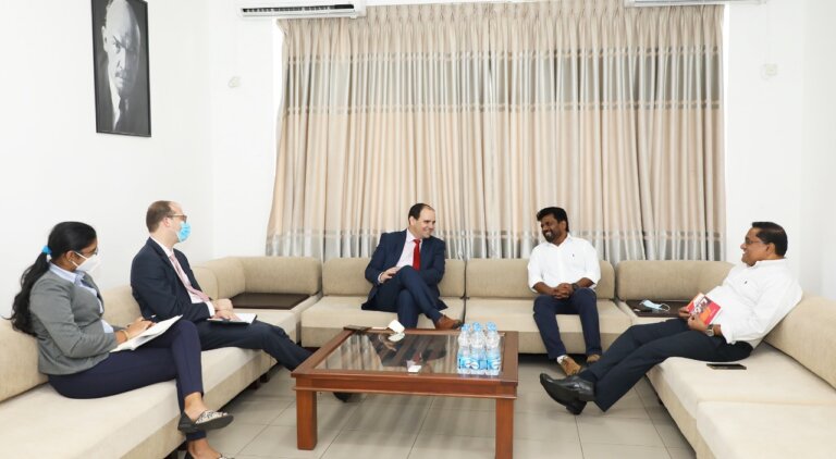 නවසීලන්ත මහකොමසාරිස් – අනුර හමුවෙන්නත් යයි නවසීලන්ත මහකොමසාරිස් – අනුර හමුවෙන්නත් යයි