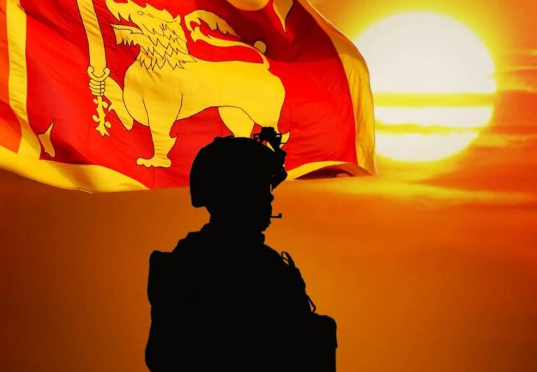 කොල්ලකරු අල්ලා දුන් හමුදා සැරයන් අගයයි කොල්ලකරු අල්ලා දුන් හමුදා සැරයන් අගයයි