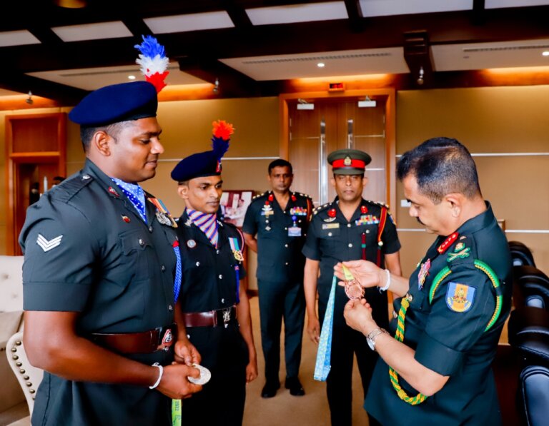 පොදුරද මඬුලු ක්‍රීඩා උළෙලේ පදක්කම්ලාභීන්ට යුධ හමුදාධිපතිගෙන් දිරිගැන්වීම් – යුපුන්ට උසස්වීමක්